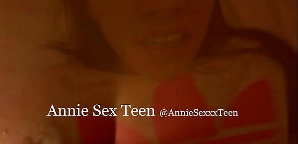  Annie Sexxx Teen actriz porno